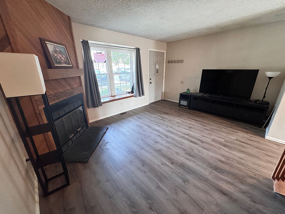 1st image of 1201 S Waco St Unit E