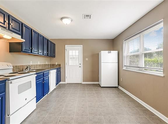 4th image of 417 10th St