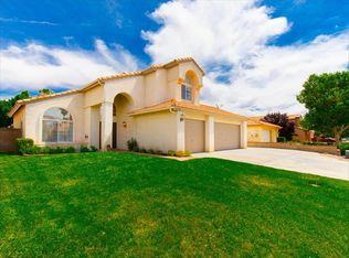 2635 Sycamore Ln, Palmdale, CA 93551
