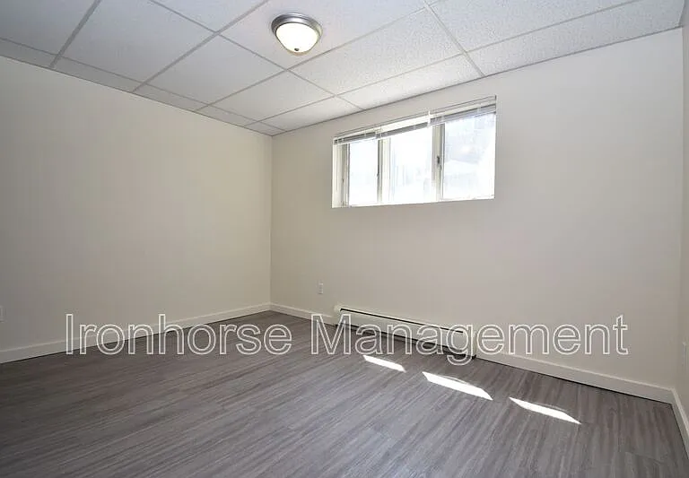 805 W Villard St #1 — Photo 7