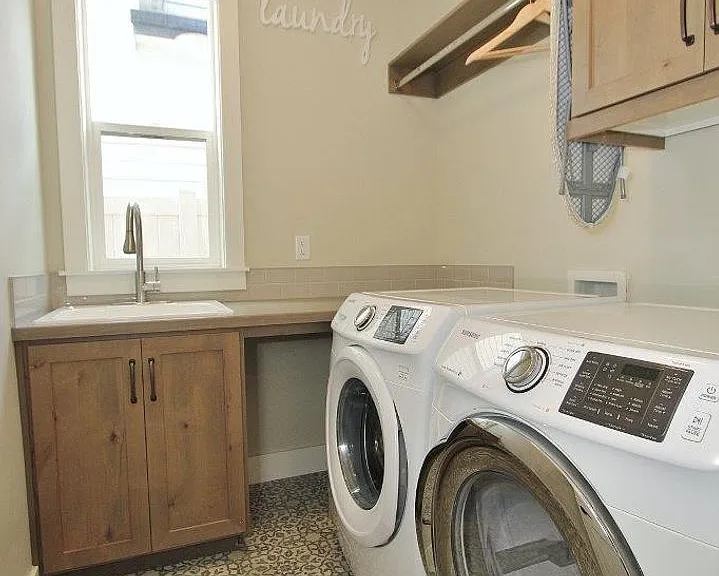 3316 E Girdner Dr — Photo 26