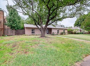 1910 Forestdale Dr, Richardson, TX 75081