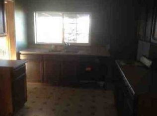 904 W Grandview Ave, Sunnyside, WA