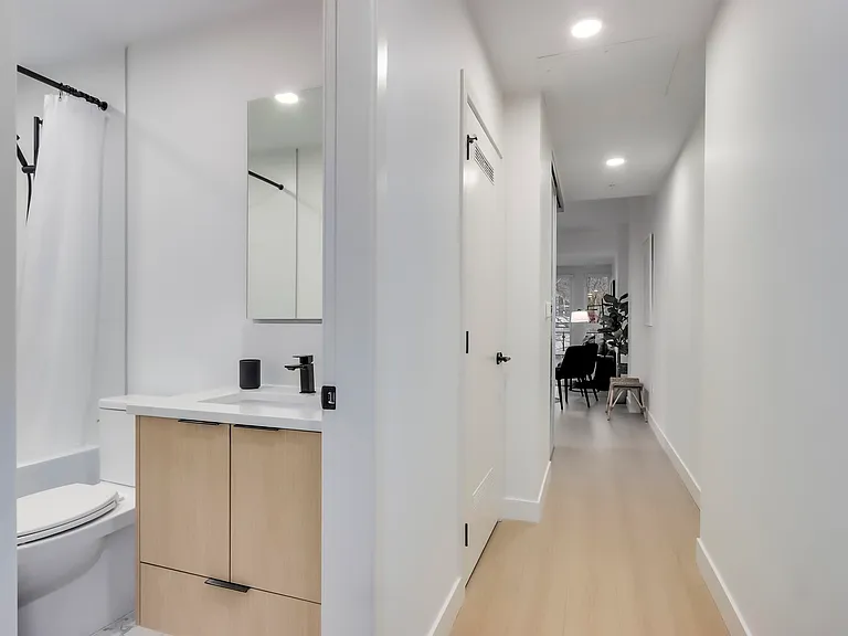422 E 3rd St #41 — Photo 13