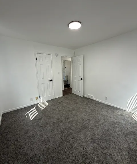 10945 Peerless St — Photo 15