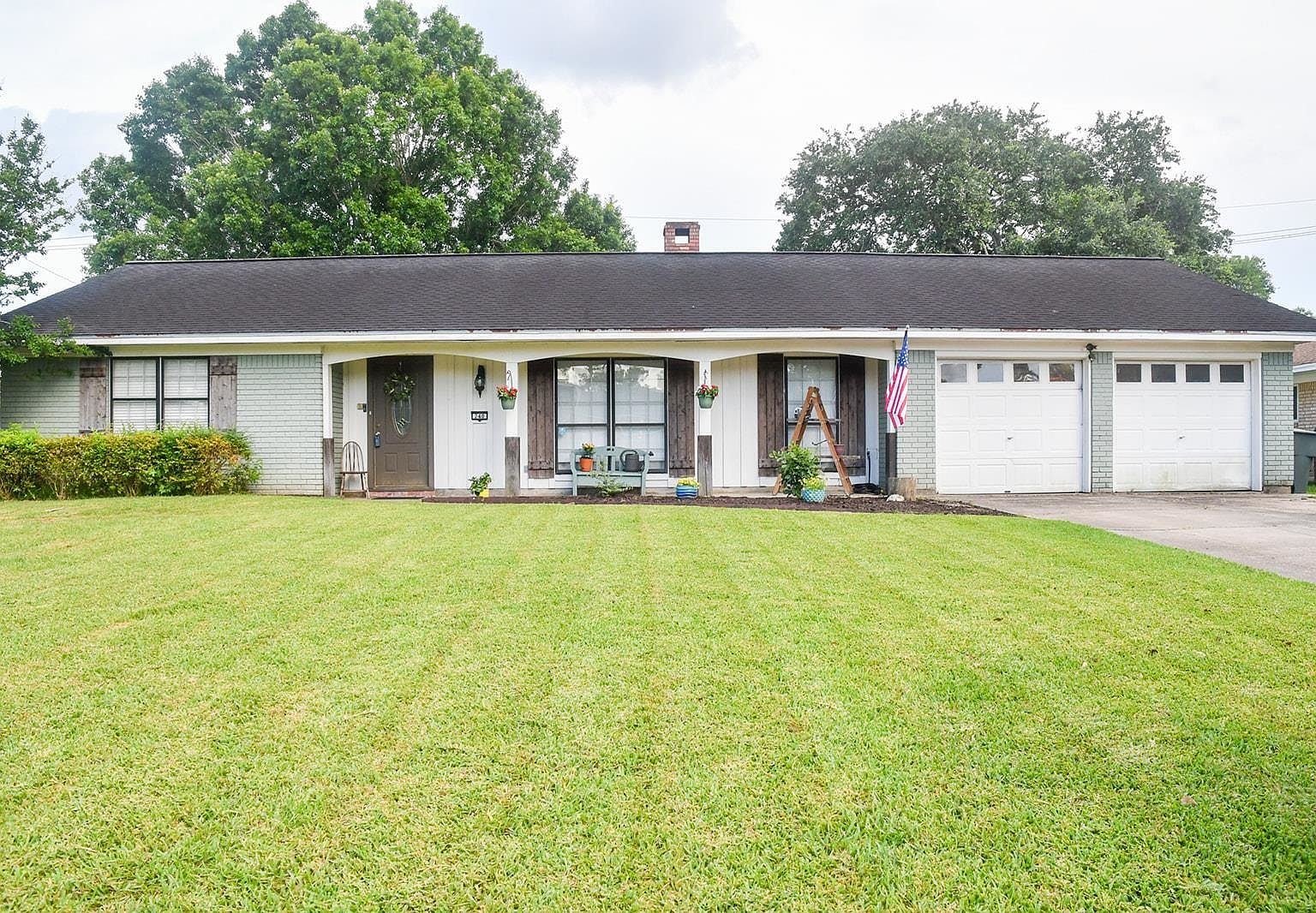 mirumieフォロー割引 740 Deroo Loop, Highwood, IL 60040 | Zillow