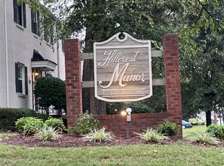 1300 Eaton Pl, High Pt, NC 27262