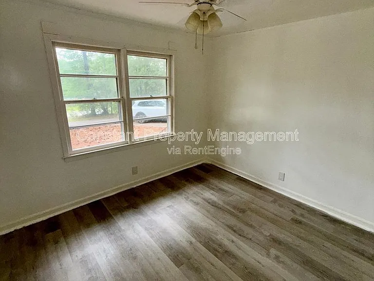 4158 Log Cabin Dr — Photo 18