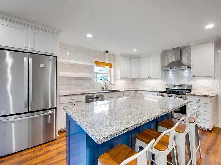 215 Perryman Rd — Photo 12