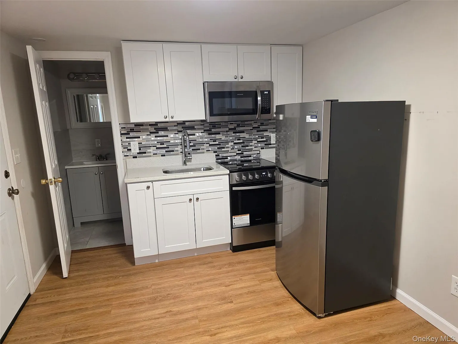 1 bed, 1.0 bath, 600 sqft, $1,800 — Photo 1