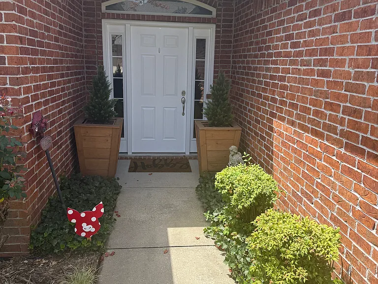 6925 Austin Bay Ct — Photo 3