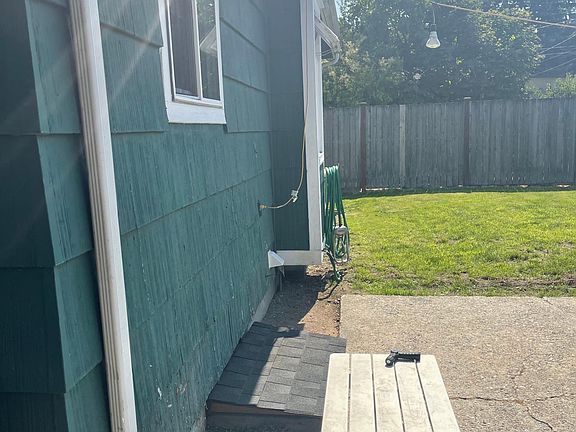 3rd image of 6724 Fawcett Ave