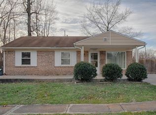 11000 Altsheler Pl, Louisville, KY 40229