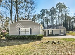 6823 Springwood Dr, Douglasville, GA 30135