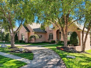 12906 Ridgemoor Dr, Prospect, KY 40059