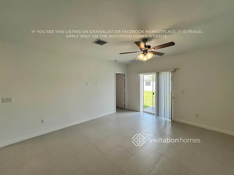 755 Carlyle Way — Photo 6