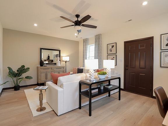 These photos are representative of this floor plan, but all options may not be available in every co