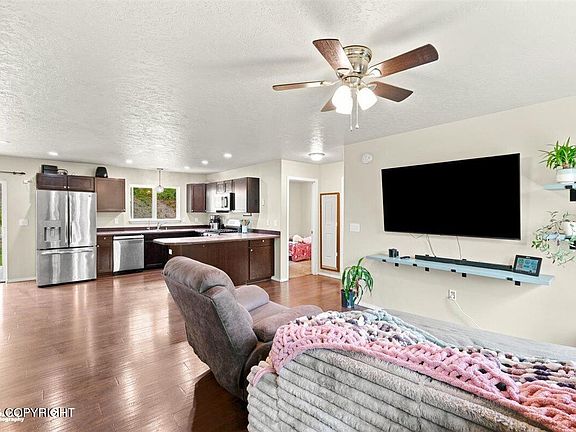 5th image of 9663 W Demar Ave