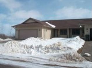 932 Southgate Dr, Ellsworth, WI 54011