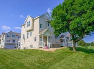 2447 Foxglove Cir #15, Hudson, WI 54016
