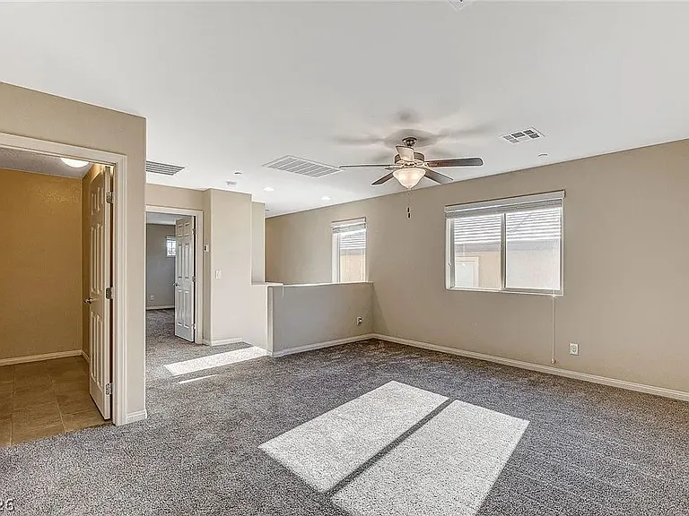 2934 Caxton Grove Dr — Photo 10