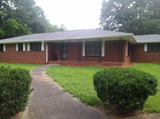 394 Fayetteville Rd, Fairburn, GA 30213