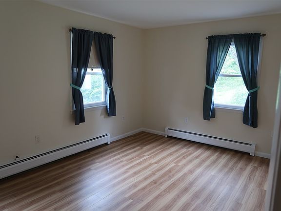 4th image of 117 Saratoga Ave