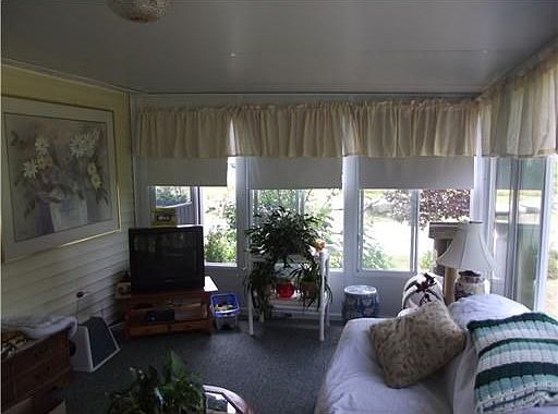 4th image of 62 Starlight Dr