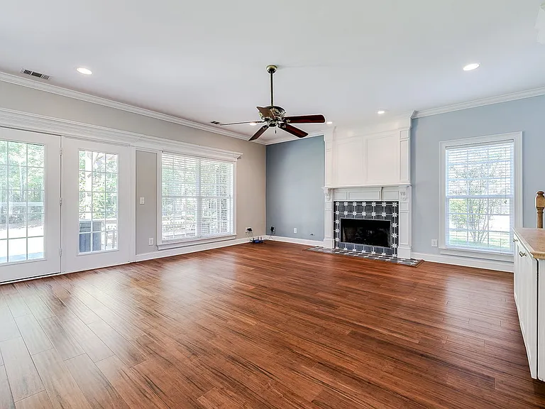 23 Lake Heron Ct W — Photo 17