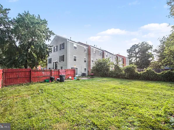 10100 Tasker Dr, Manassas, VA 20109
