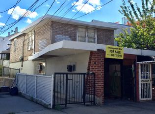 2361 31st St, Astoria, NY 11105