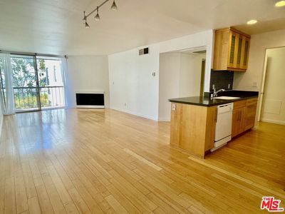 8530 Holloway Dr APT 324, West Hollywood, CA, 90069