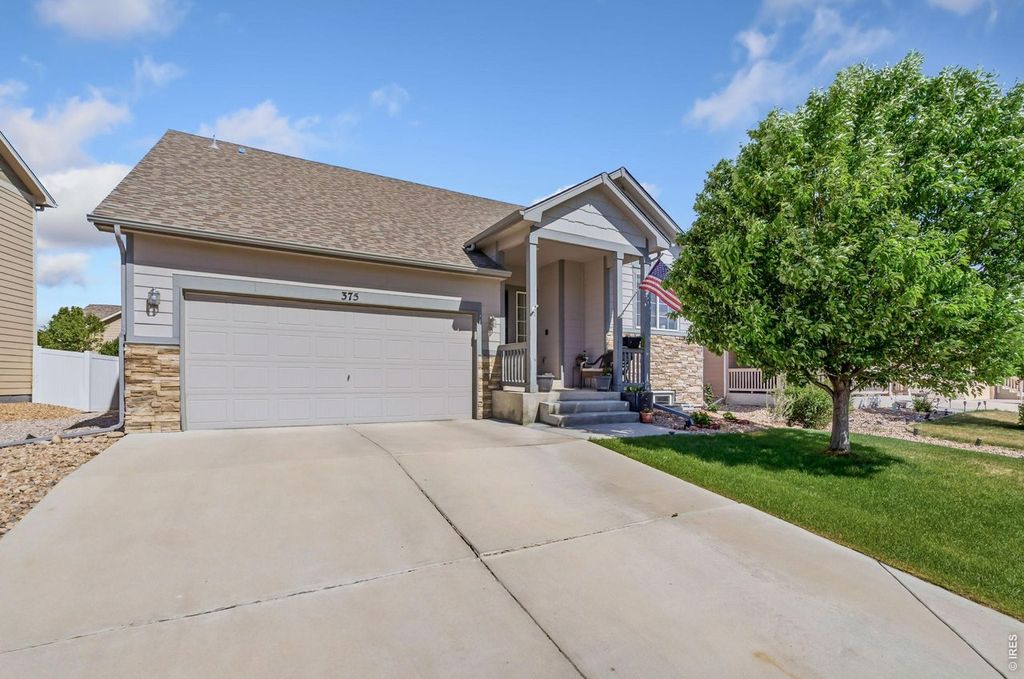 375 Shadowbrook Dr
