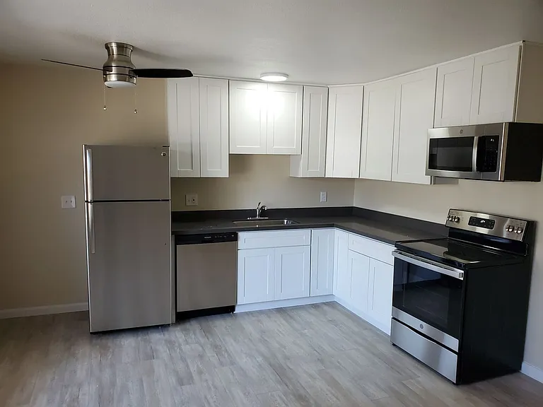 Welcome to Tamarack Gardens! Located in the heart of Sunnyvale — Photo 7