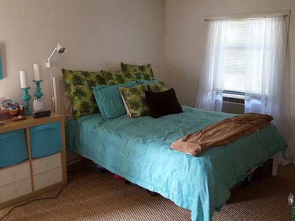 5th image of 216 W Saint Paul Ave APT 4
