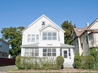 575-577 Armory St, Springfield, MA 01104