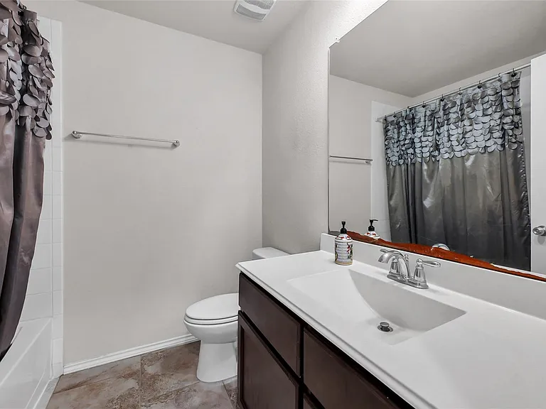 23723 Giardini Dr — Photo 4