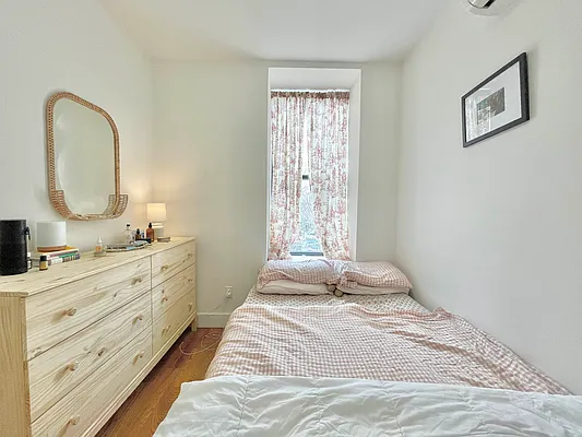Rented by Doorway NYC, LLC | media 4