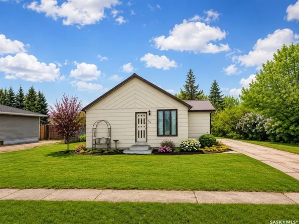 620 2nd AVENUE, Raymore, SK S0A 3J0