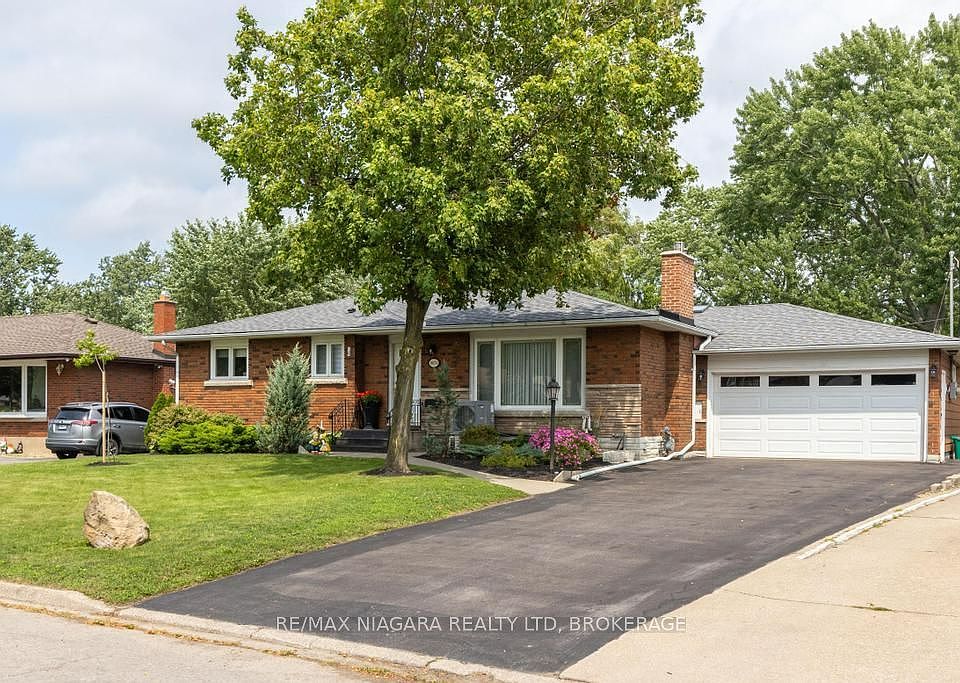 1st image of 8624 Champlain Dr