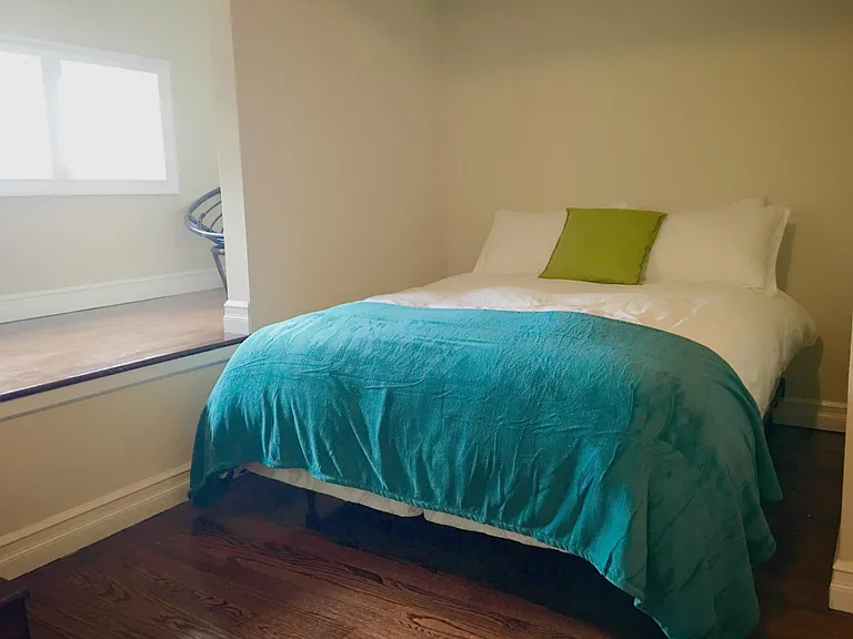 9033 Wall St #5 — Photo 17