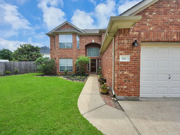 611 Mosman Ct, Houston, TX 77094