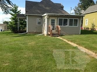 2nd image of 100 5th St