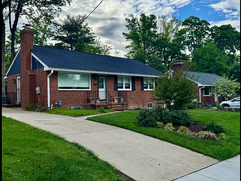 4130 Berritt St — Photo 1