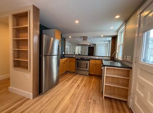 5 Liberty St APT 1, Montpelier, VT 05602