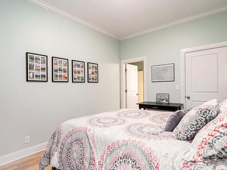 2011 Frankfort Ave #205 — Photo 18