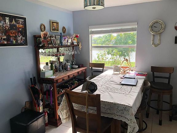 5th image of 73 Waterford Cir #D