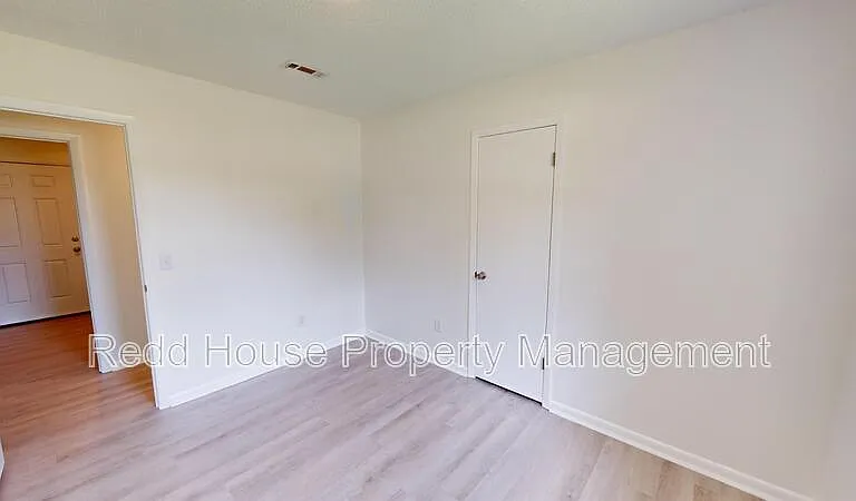 901 W Adams Ave — Photo 23