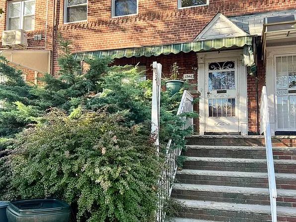 1746 Gerritsen Ave, Brooklyn, NY 11229
