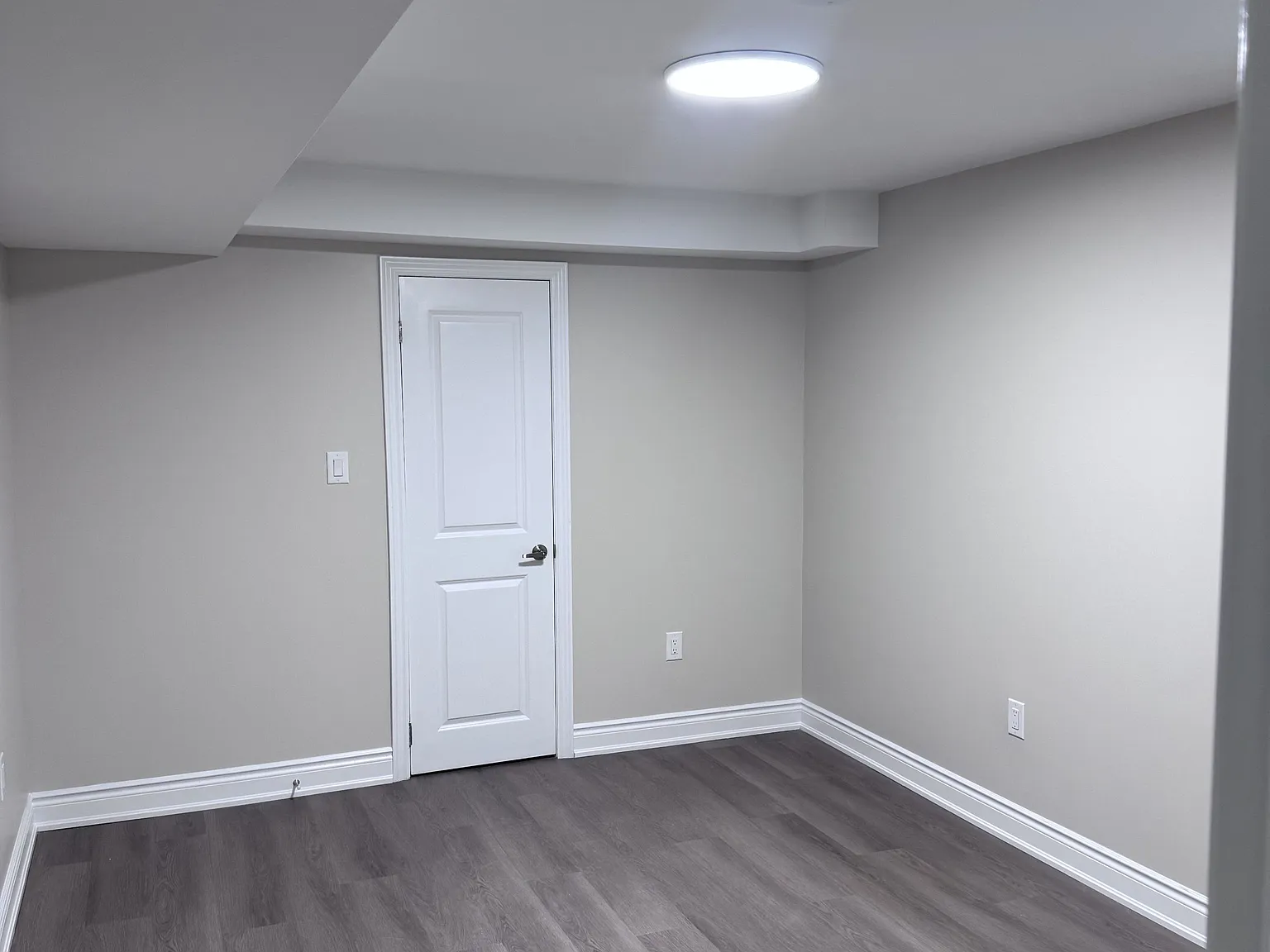 2 bed, $2,000 — Photo 2